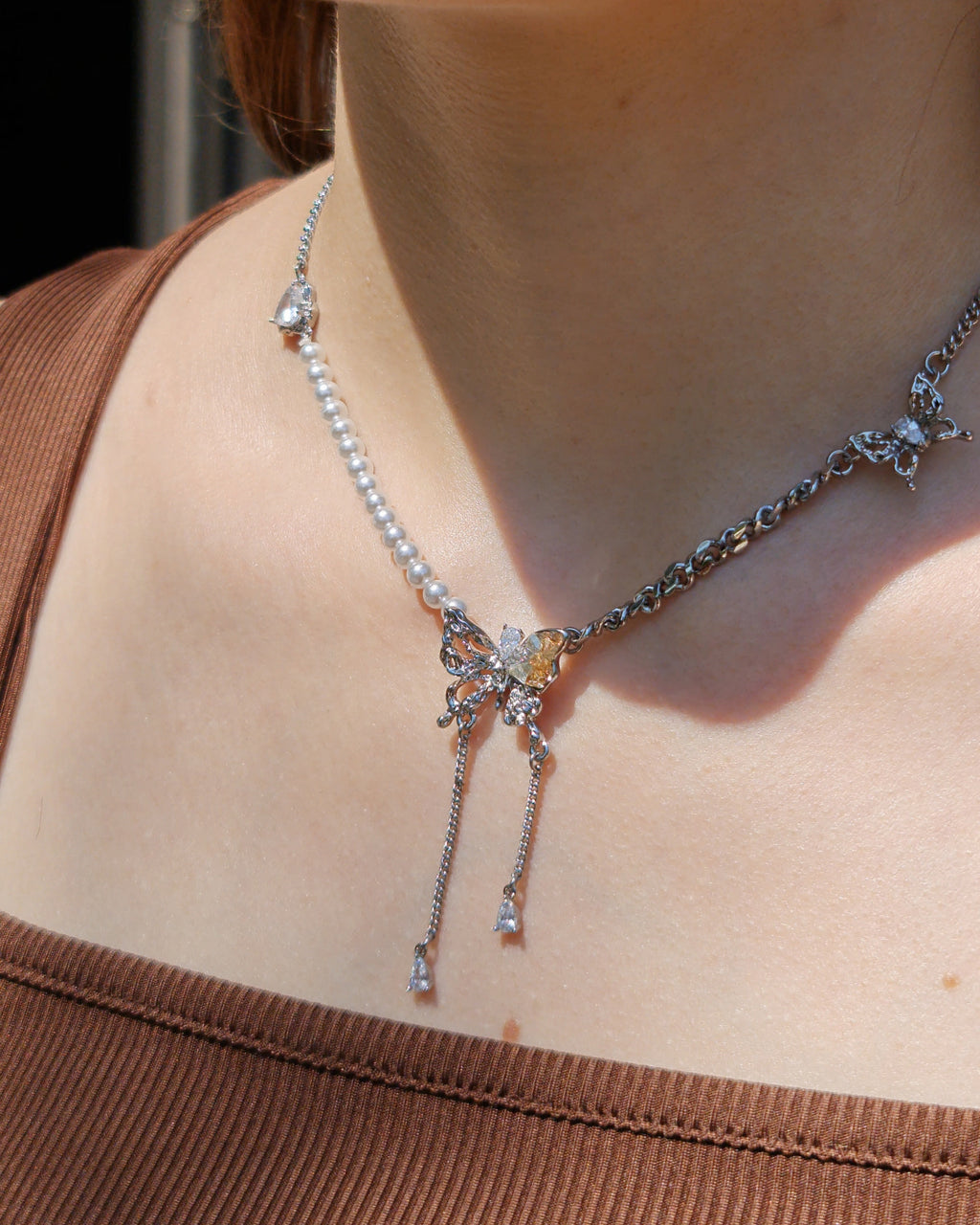 Amber Wings Pearl Necklace - Nikaneko
