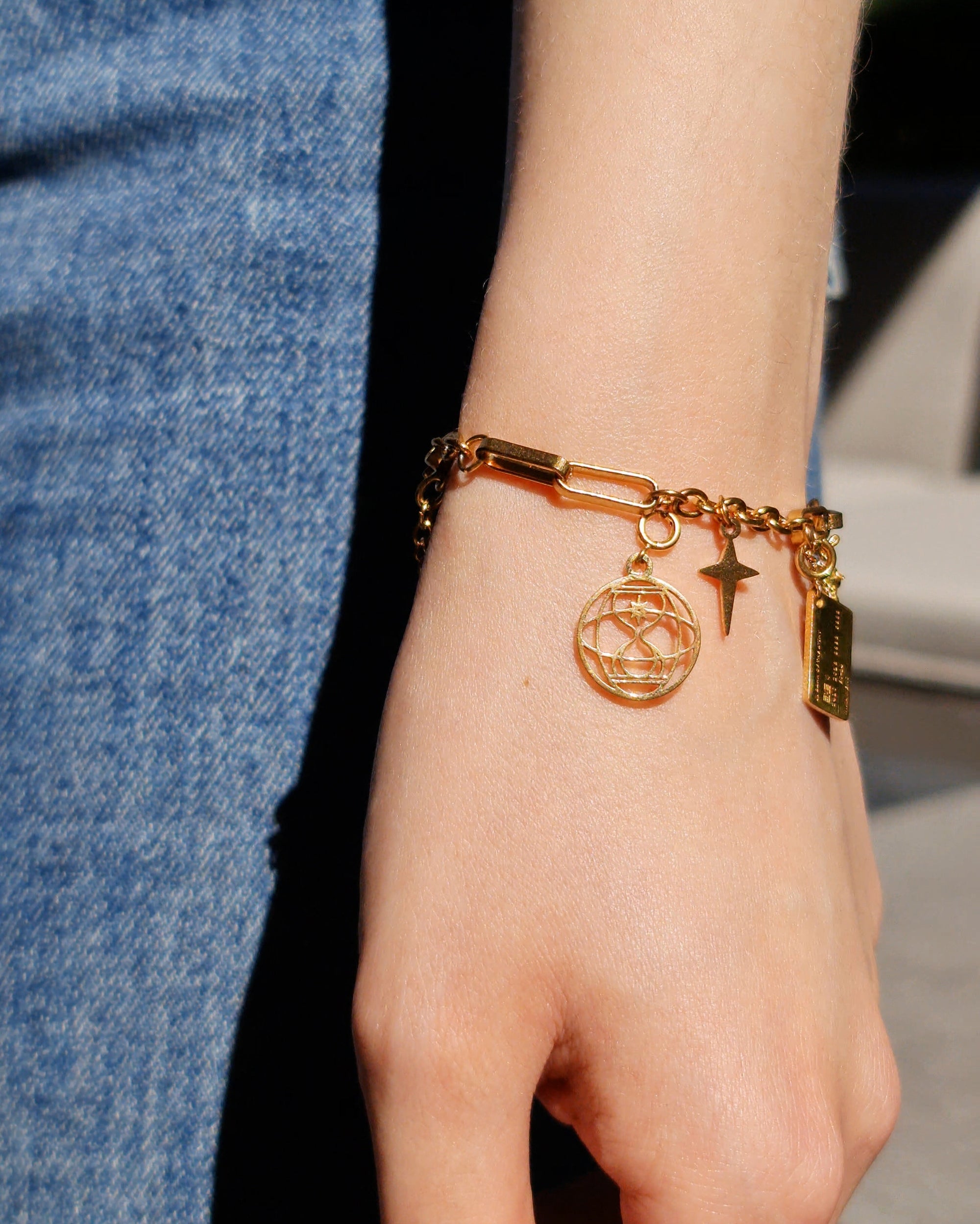 Ateez Golden Hour Bracelet – Nikaneko