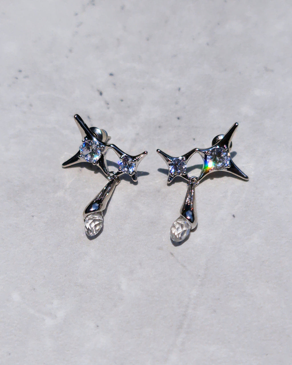 Crystal Drop Earrings - Nikaneko