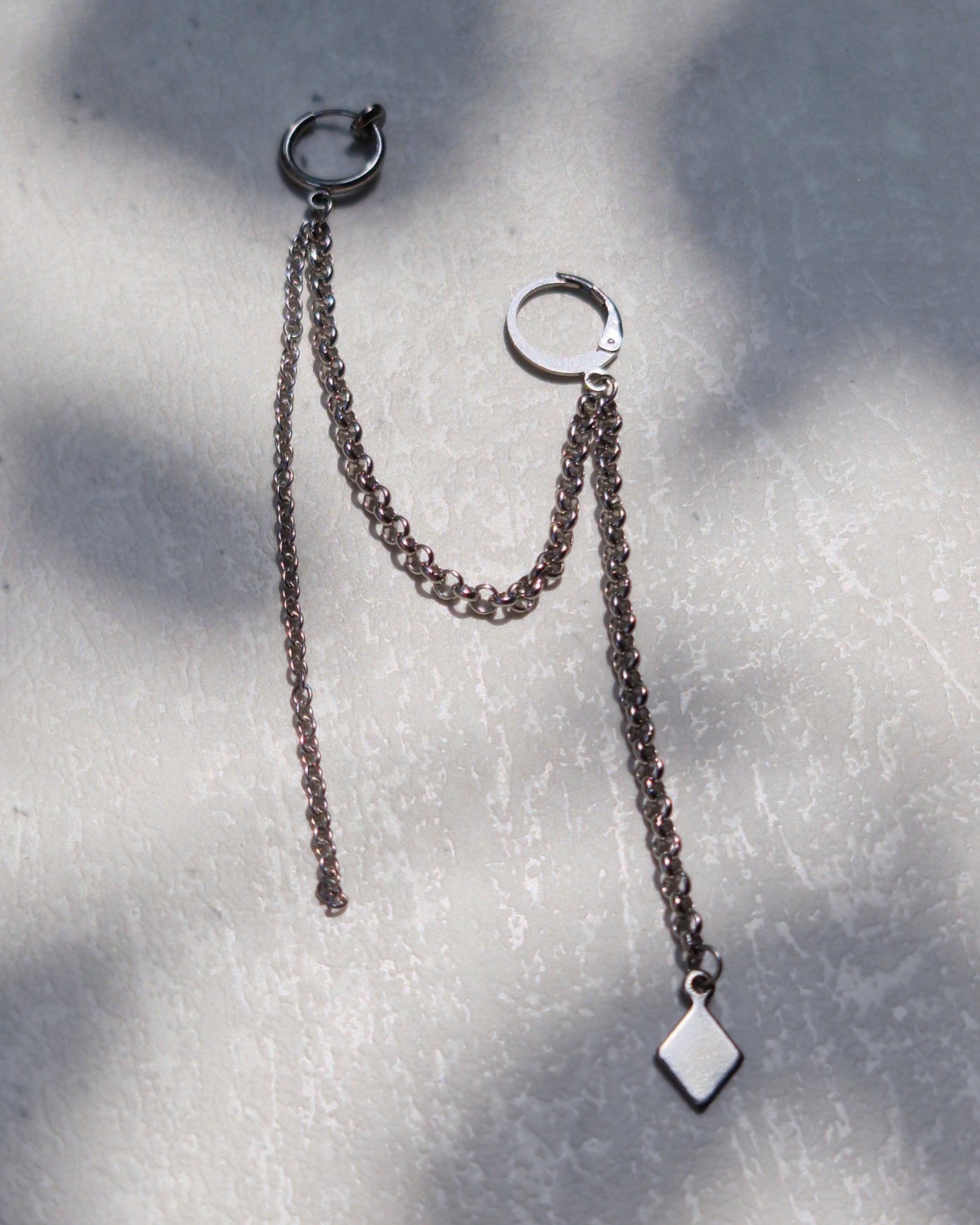 Diamond Chain Dangle and Drop Earring - Nikaneko