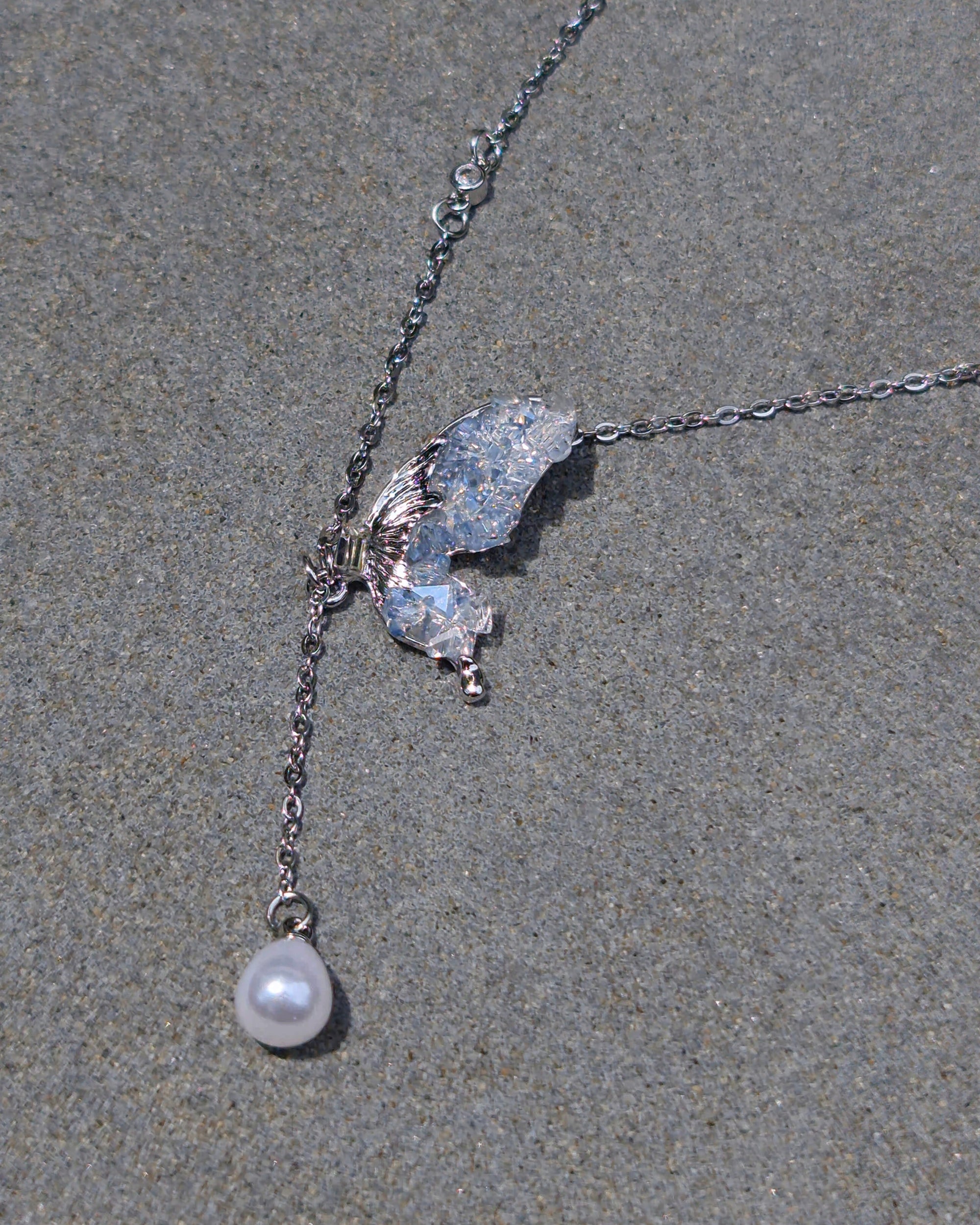 Icy Wings Necklace Set - Nikaneko