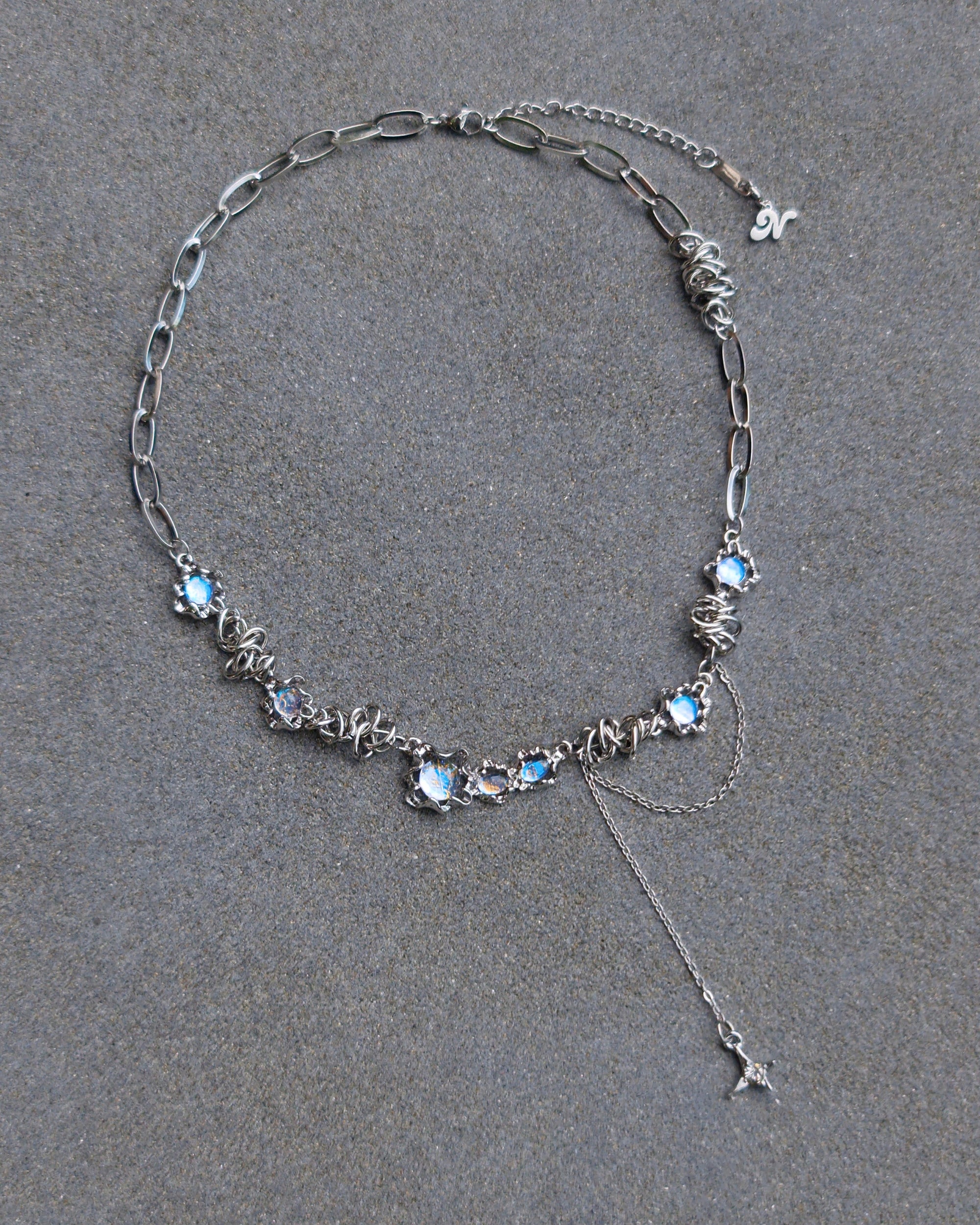 Illusion Knots Necklace - Nikaneko