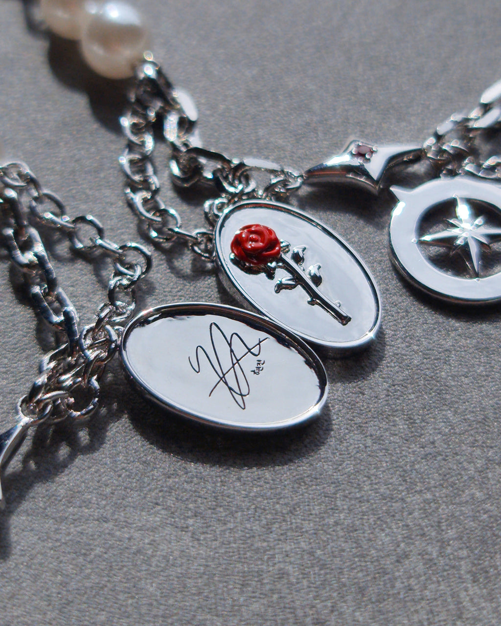 Red Thread: Act I - Hyunjin Bracelet - Nikaneko