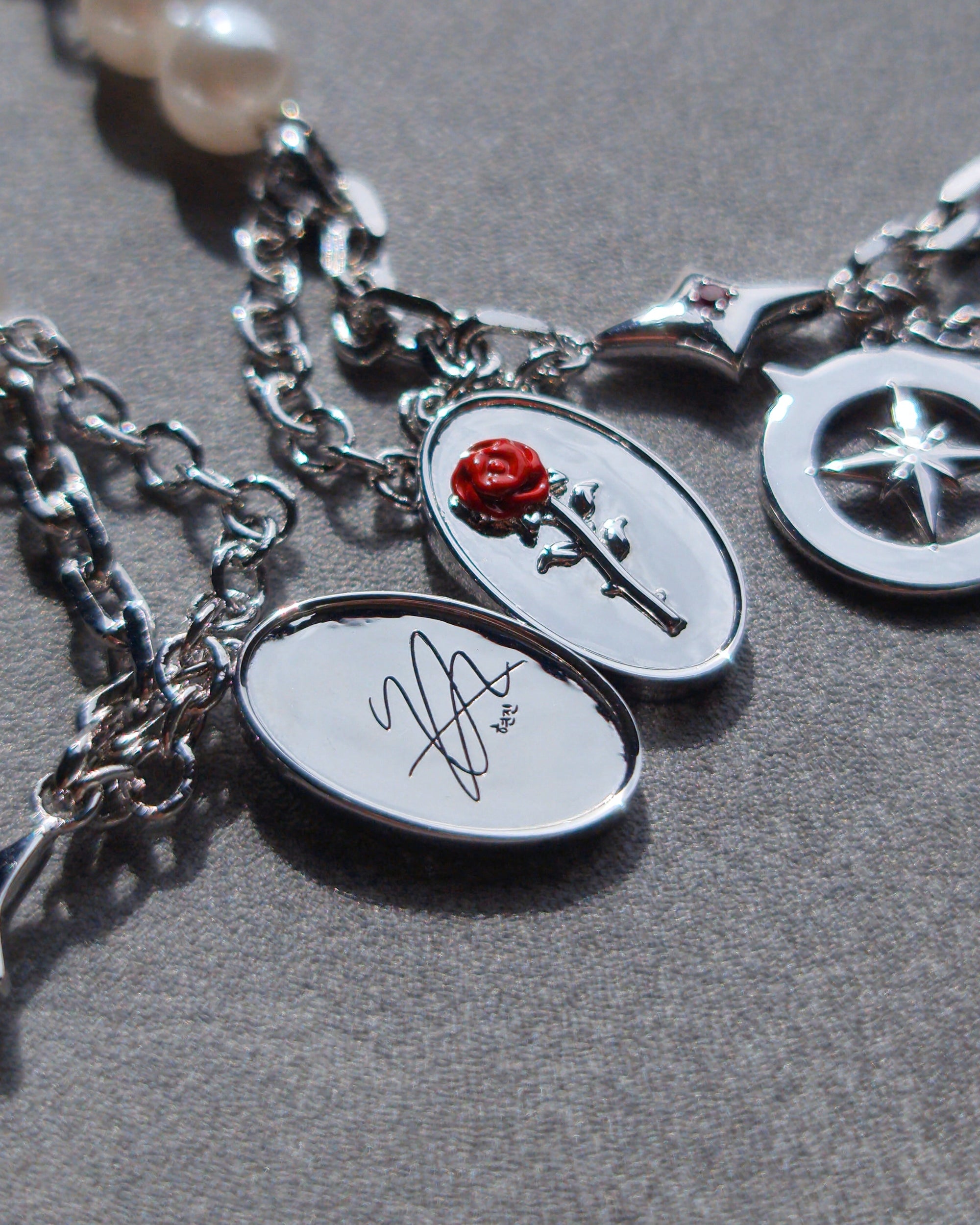 Red Thread: Act I - Hyunjin Bracelet - Nikaneko