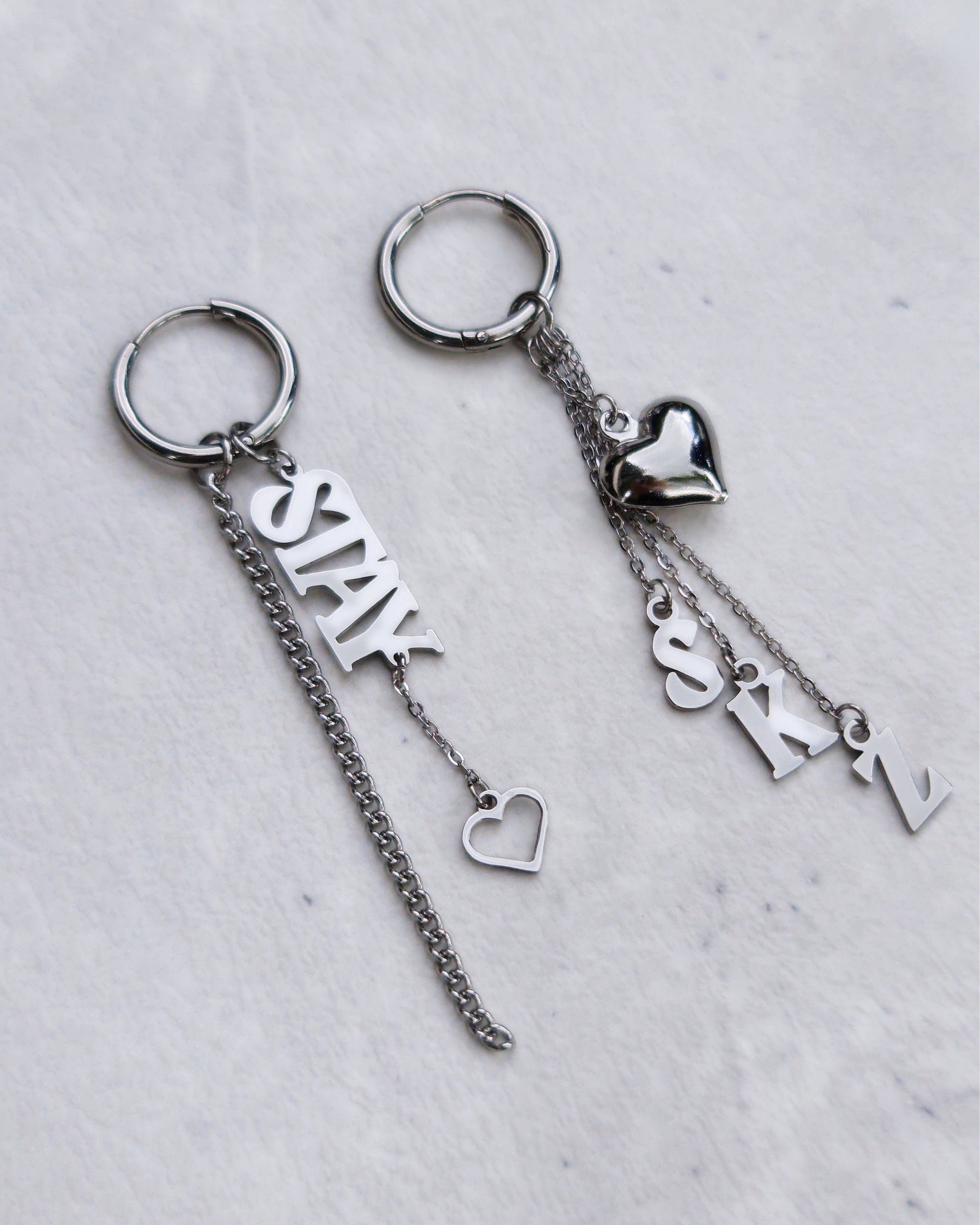 STAY Stray Kids Earrings Iridescent - Nikaneko