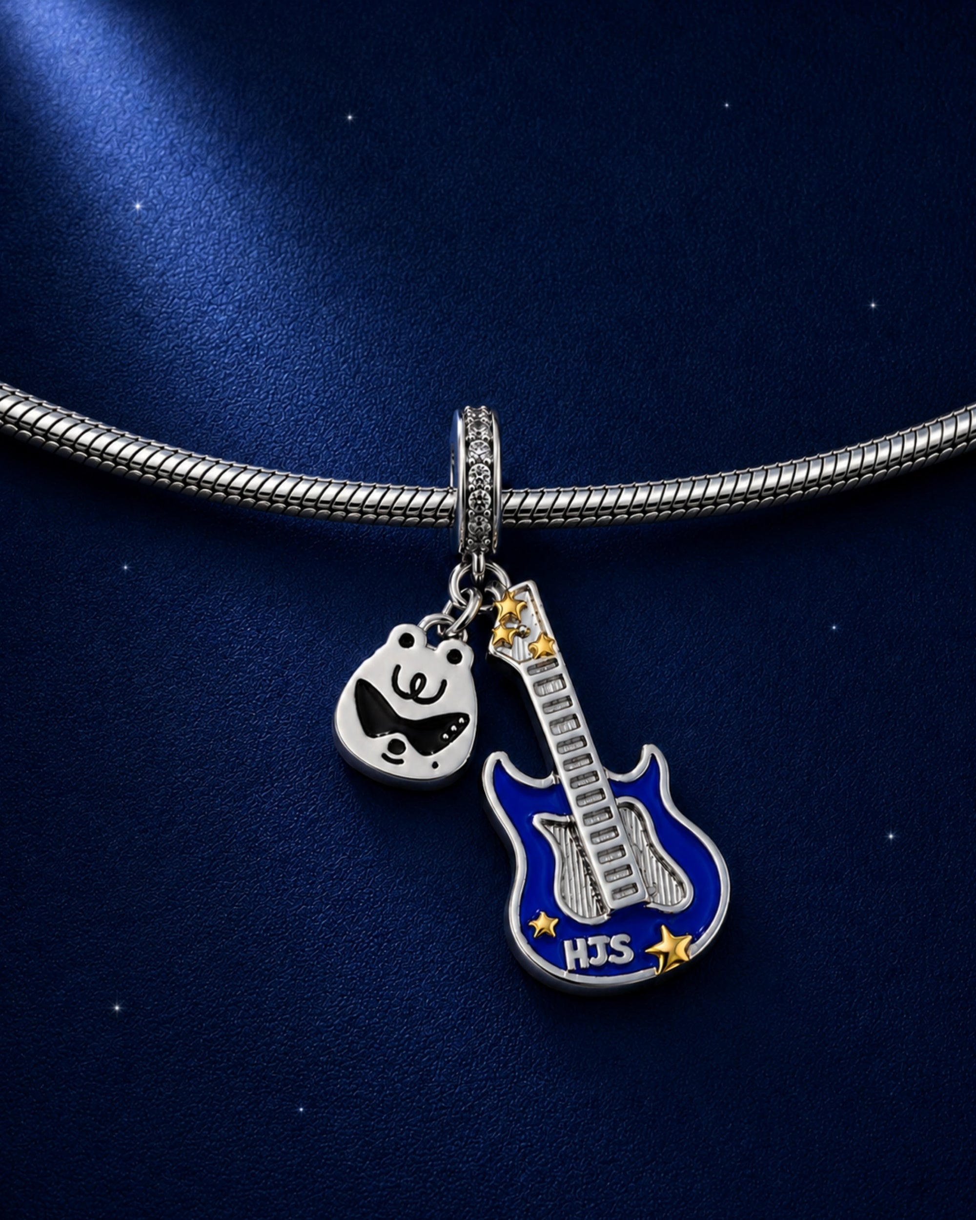Han Rockstar Guitar Charm
