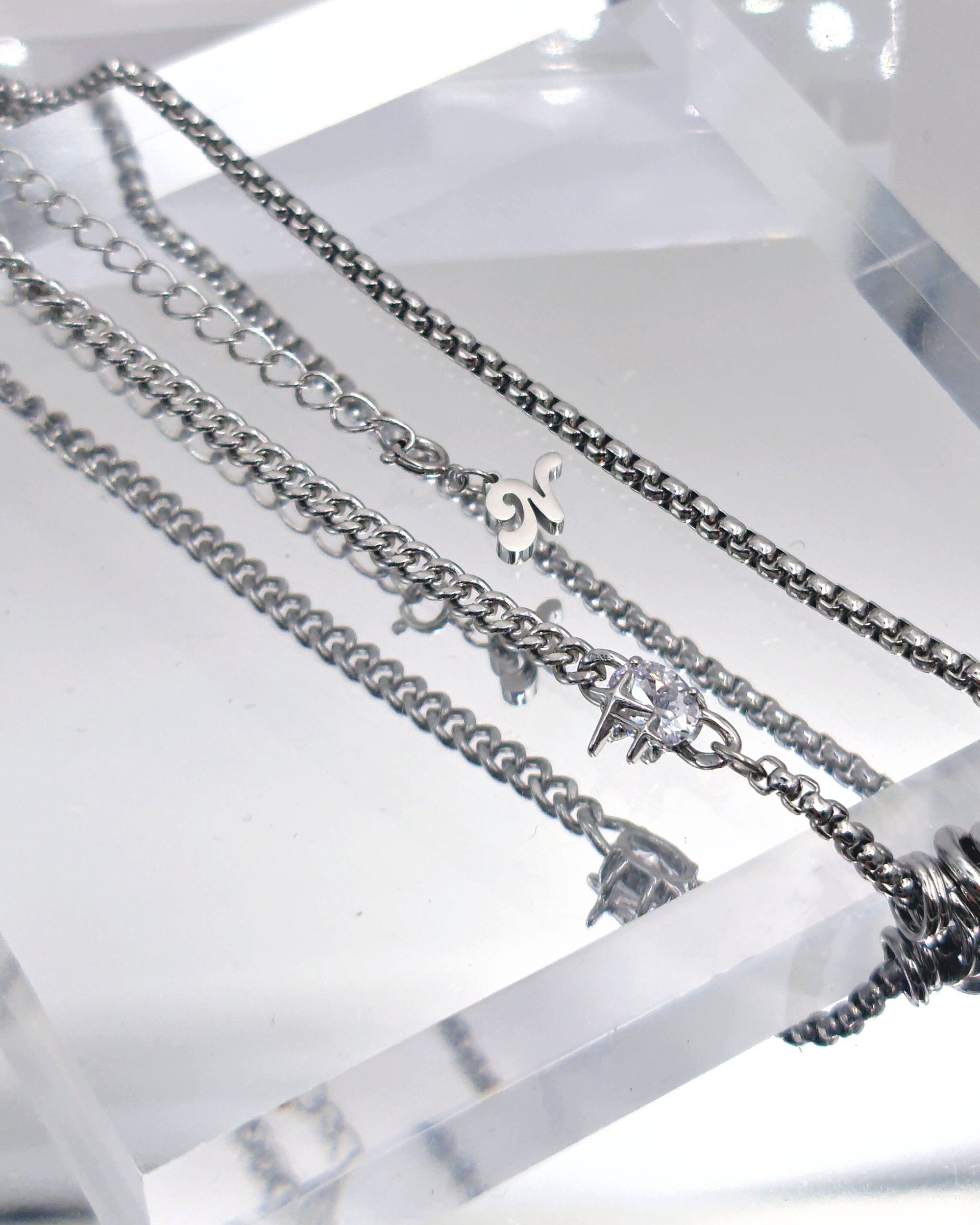 Moonstone Star Necklace - Nikaneko