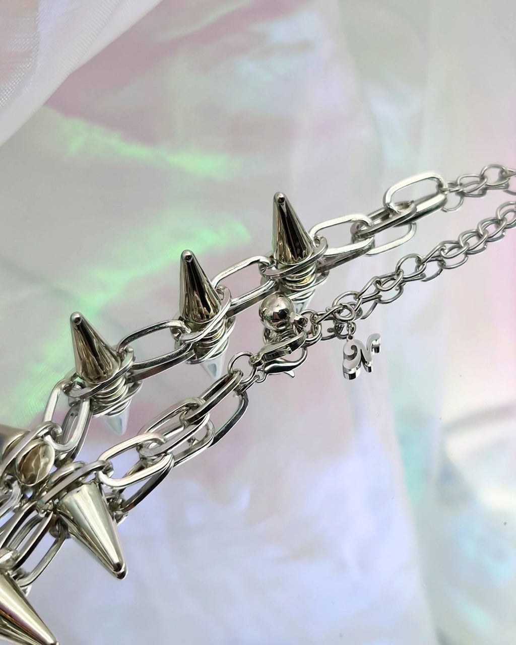 Rainbow Heart Spiky Chain Necklace - Nikaneko
